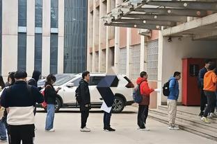 徐静雨：广东若不换外援就耽误周琦 郭艾伦找回状态辽粤差距会更大